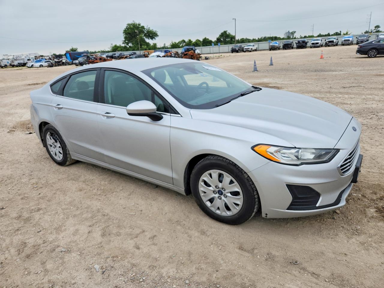 2019 FORD FUSION