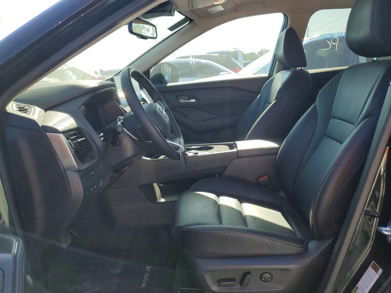 2026 NISSAN ROGUE