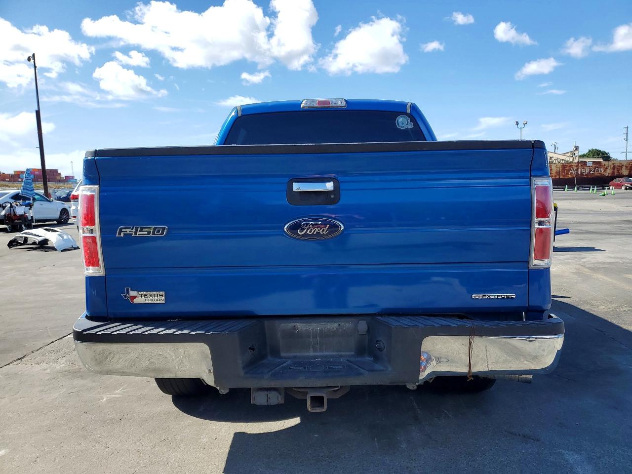 2013 FORD F150