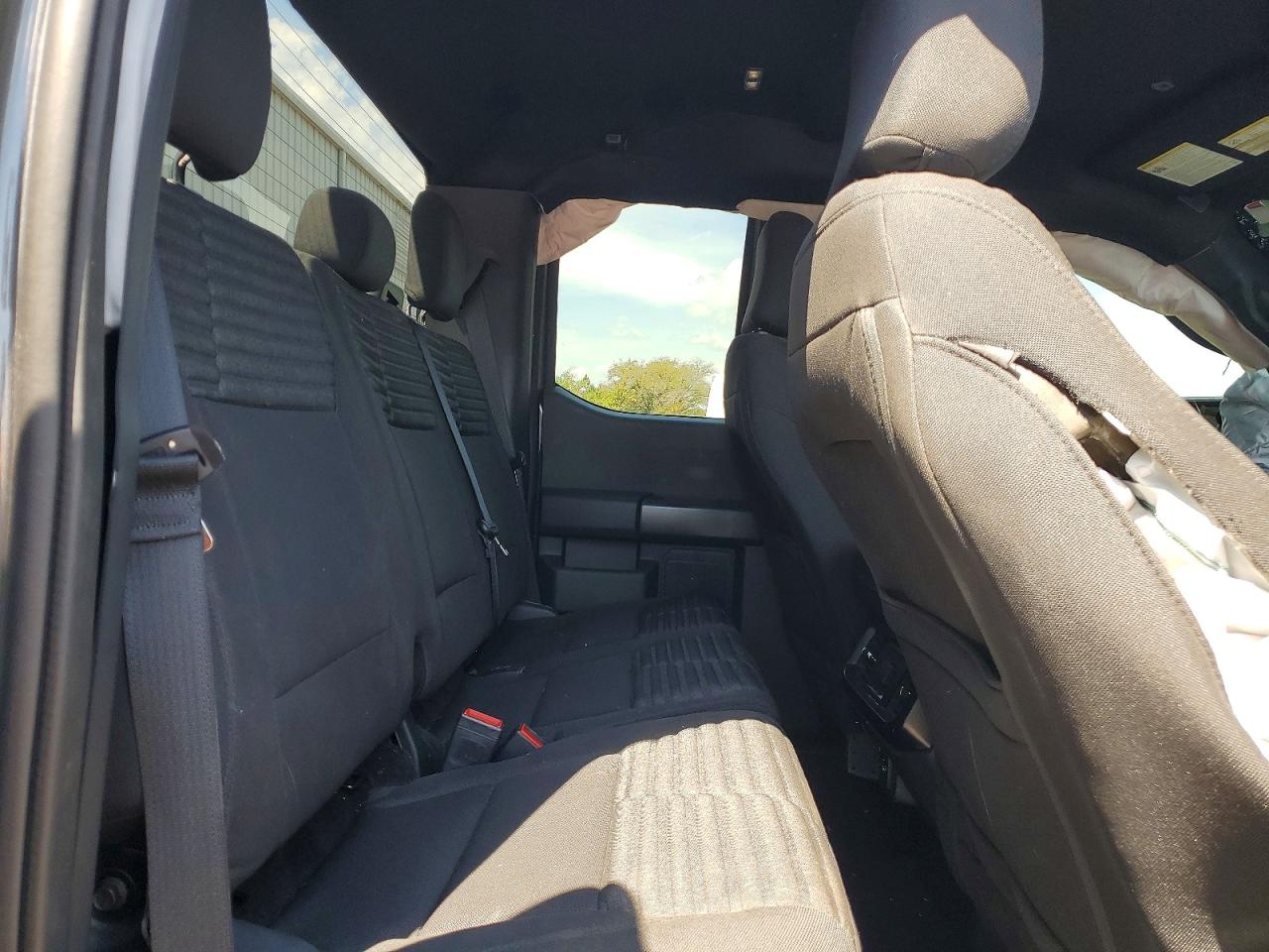 2023 FORD F150