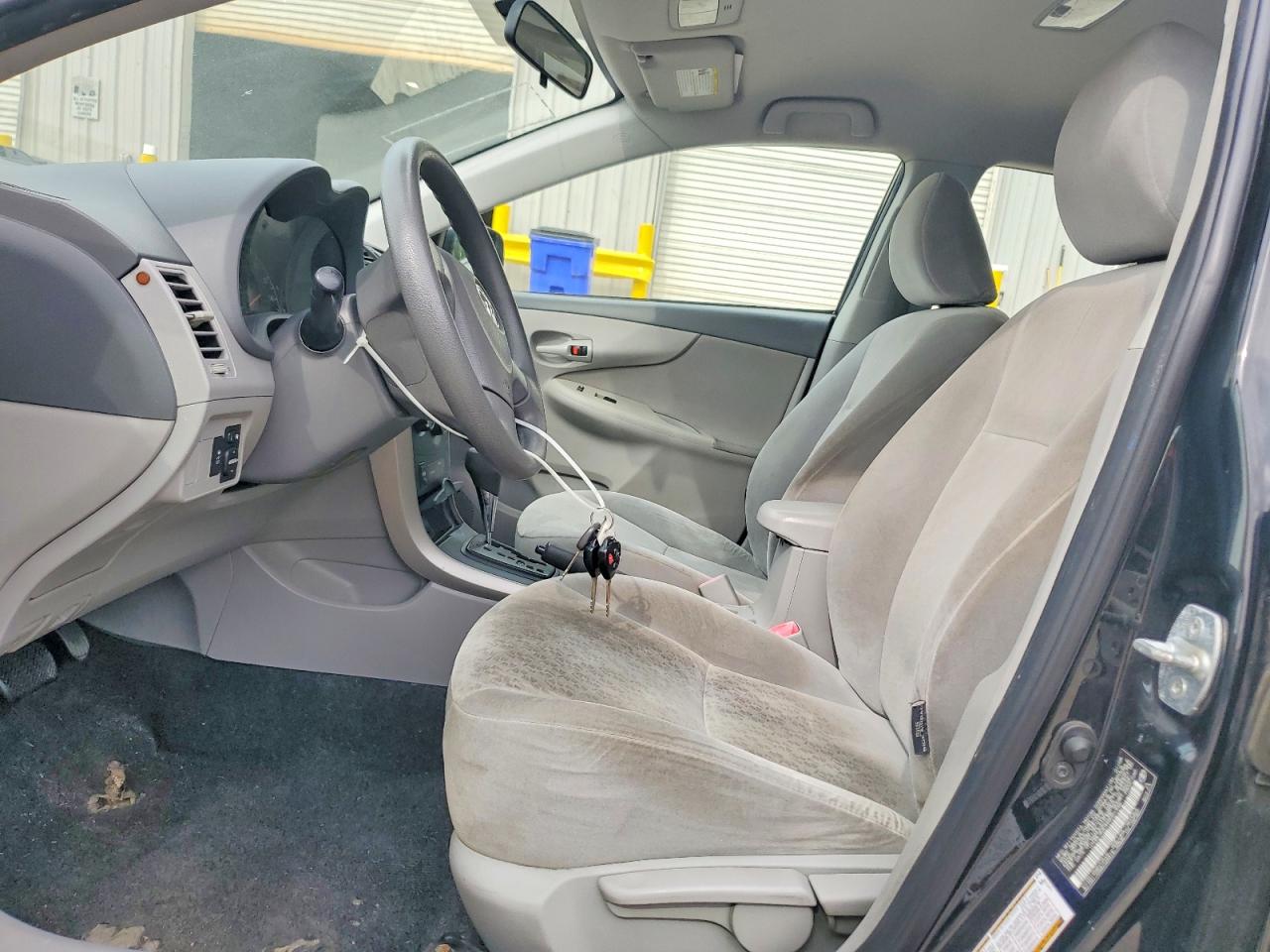 2009 TOYOTA COROLLA