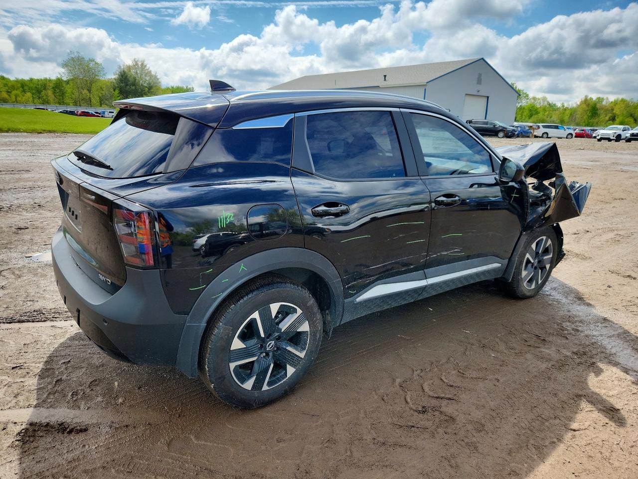 2026 NISSAN KICKS