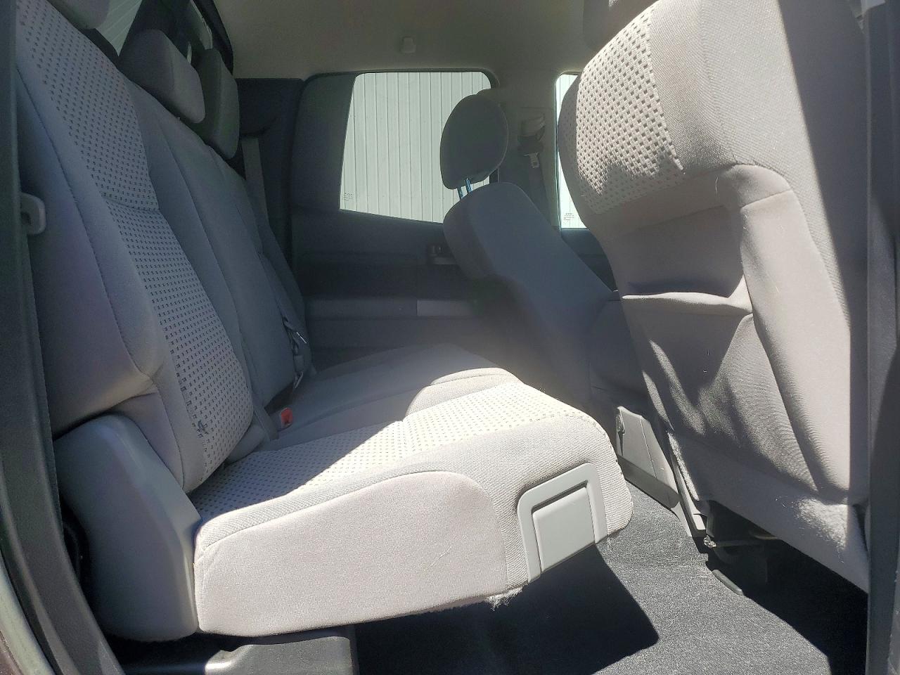 2013 TOYOTA TUNDRA