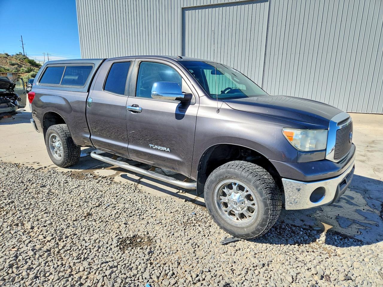 2013 TOYOTA TUNDRA