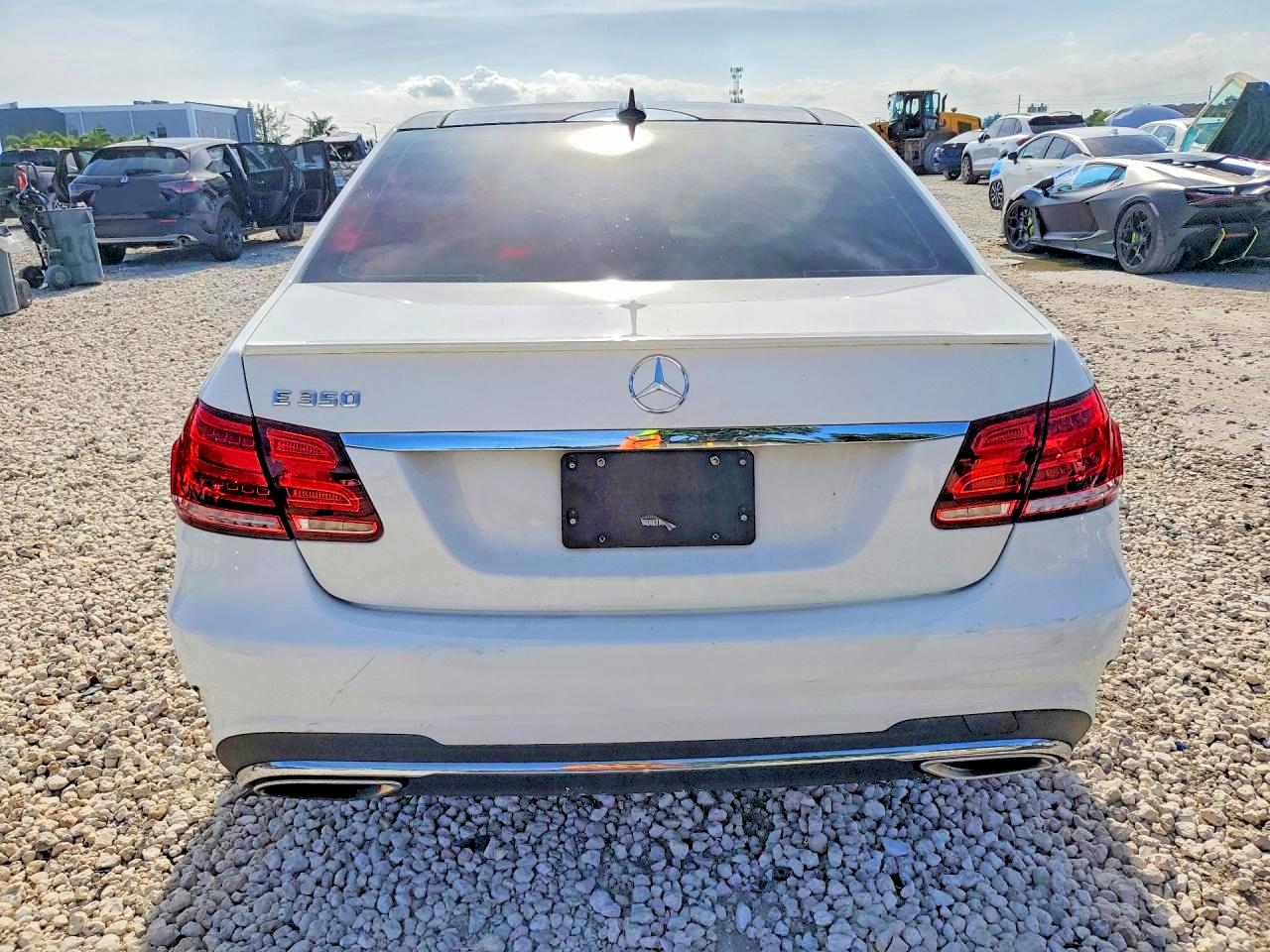2016 MERCEDES-BENZ E-CLASS