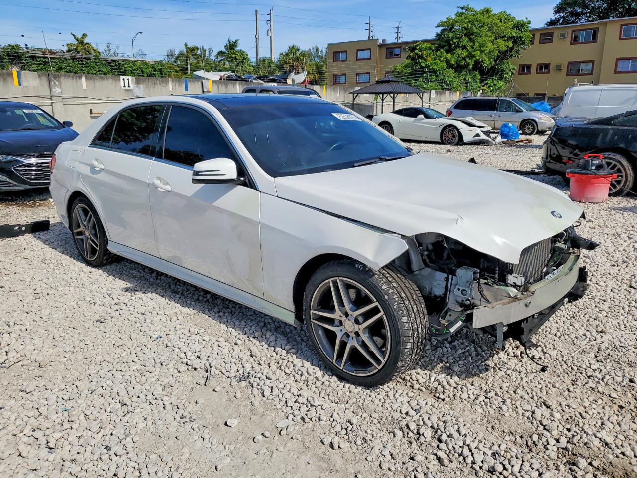 2016 MERCEDES-BENZ E-CLASS