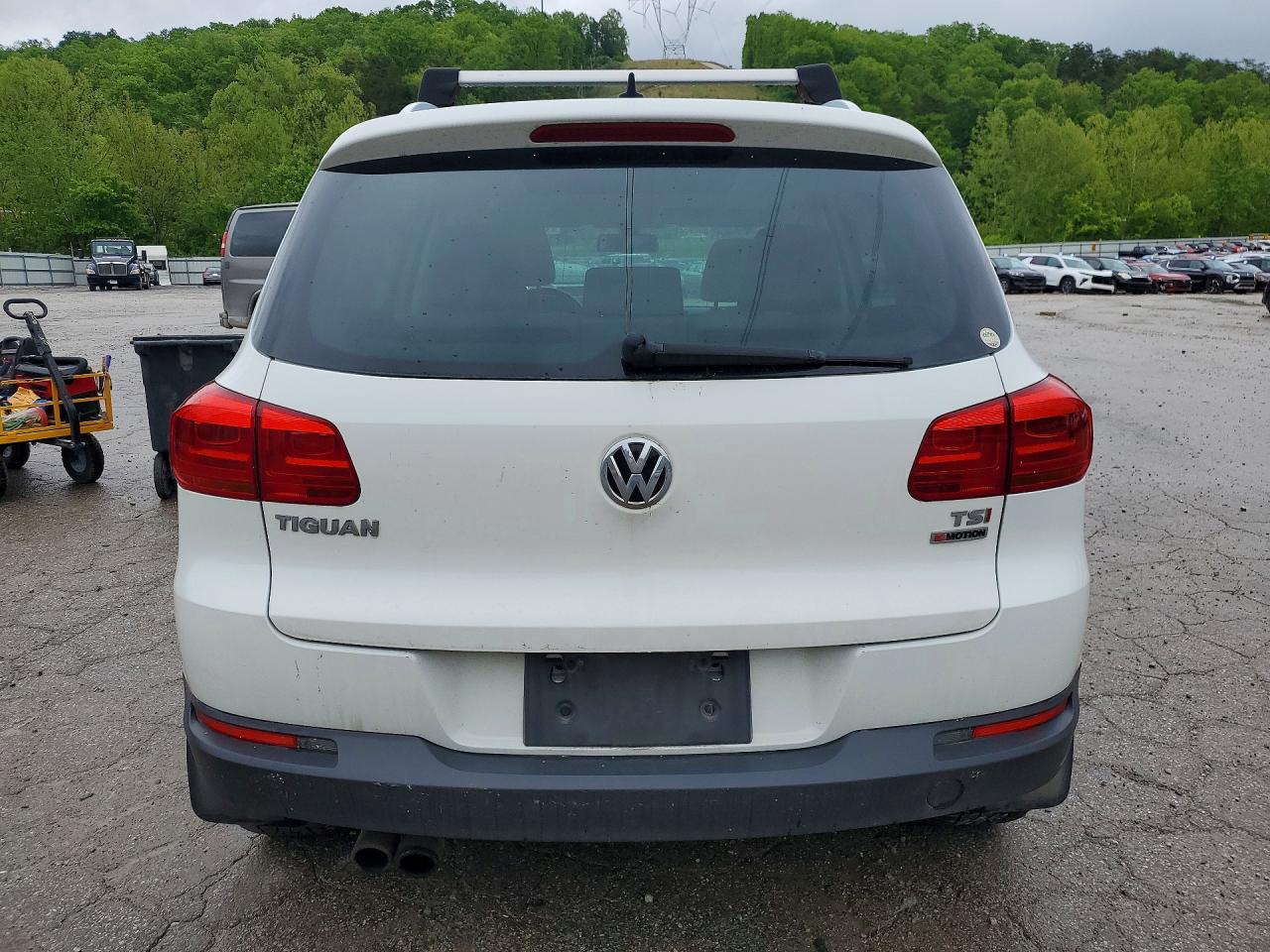 2017 VOLKSWAGEN TIGUAN