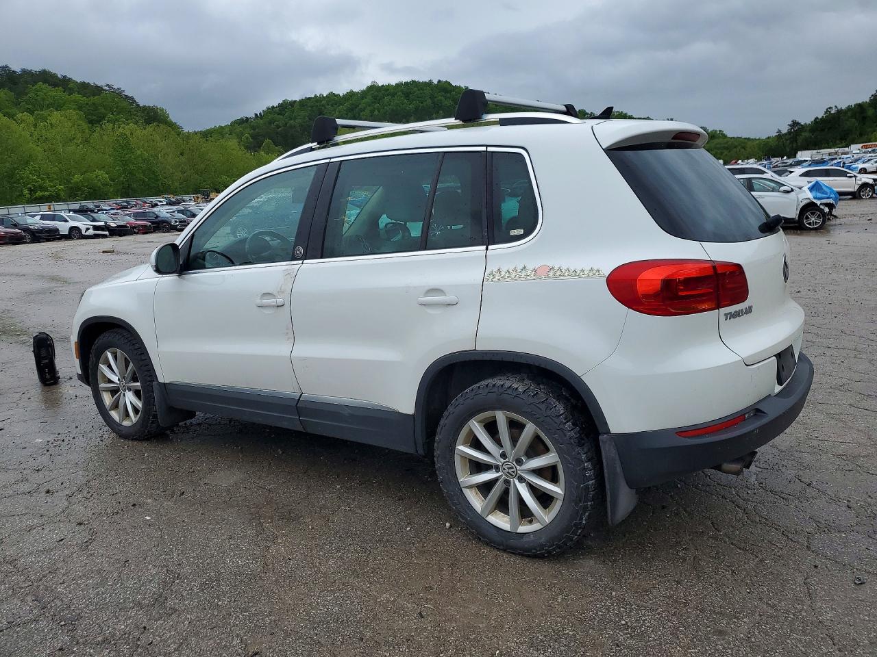 2017 VOLKSWAGEN TIGUAN