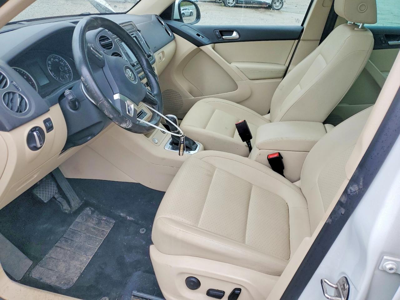 2017 VOLKSWAGEN TIGUAN