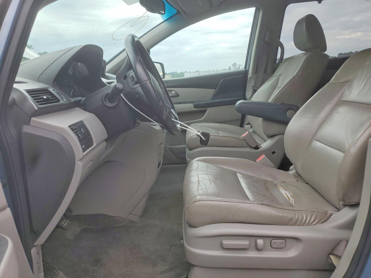 2011 HONDA ODYSSEY