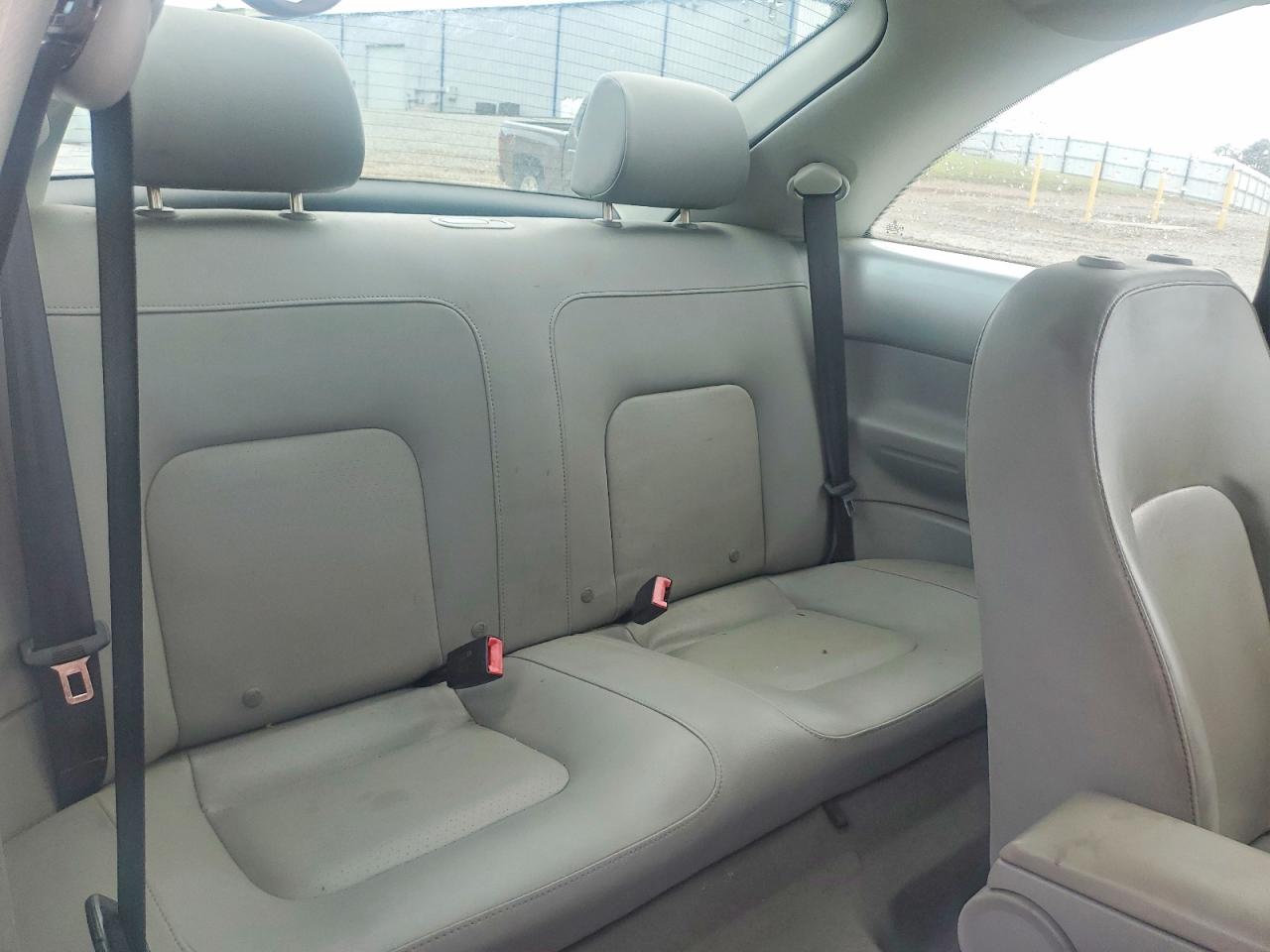 2006 VOLKSWAGEN BEETLE