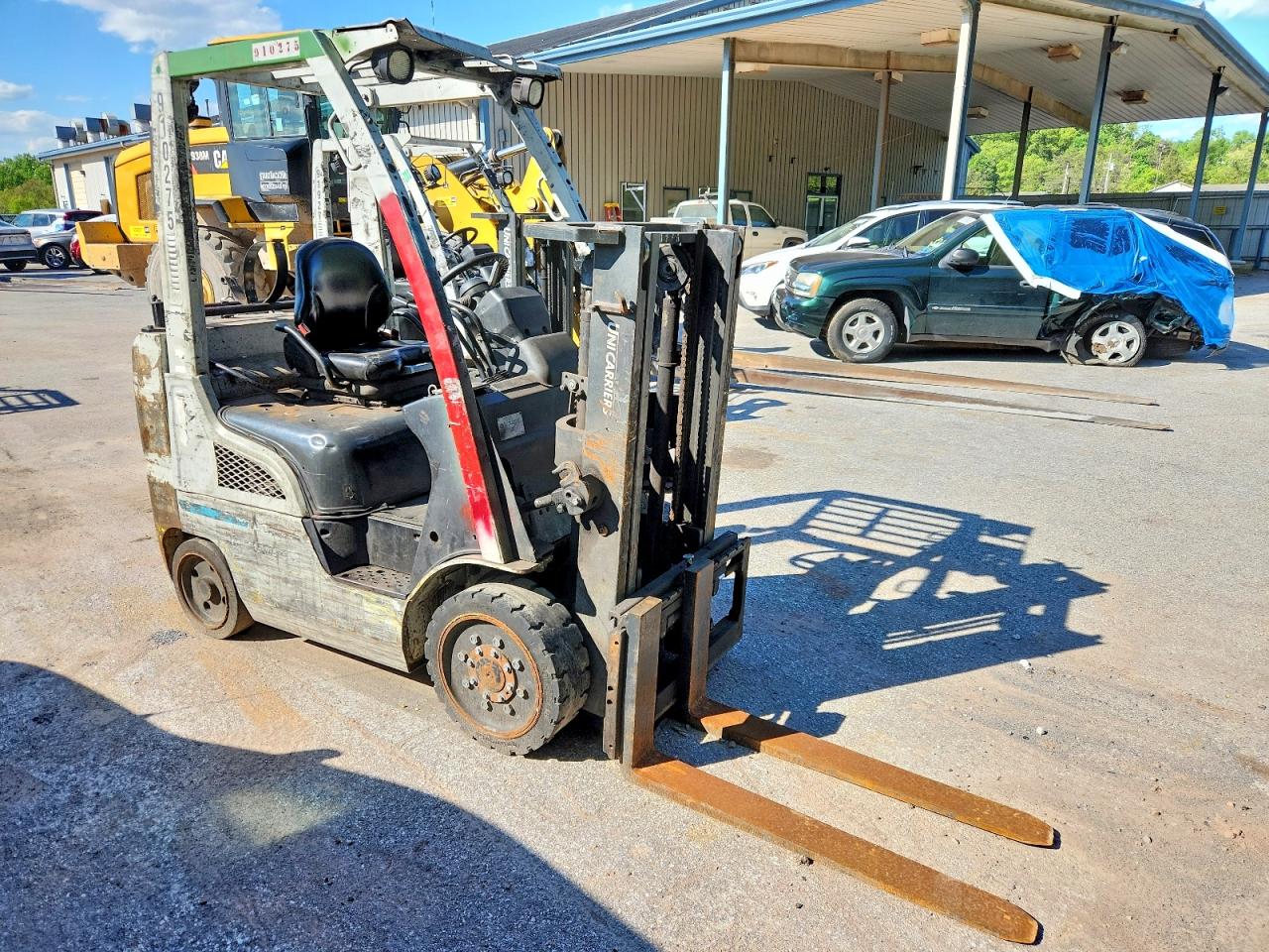 2019 UNICARIERS FORKLIFT