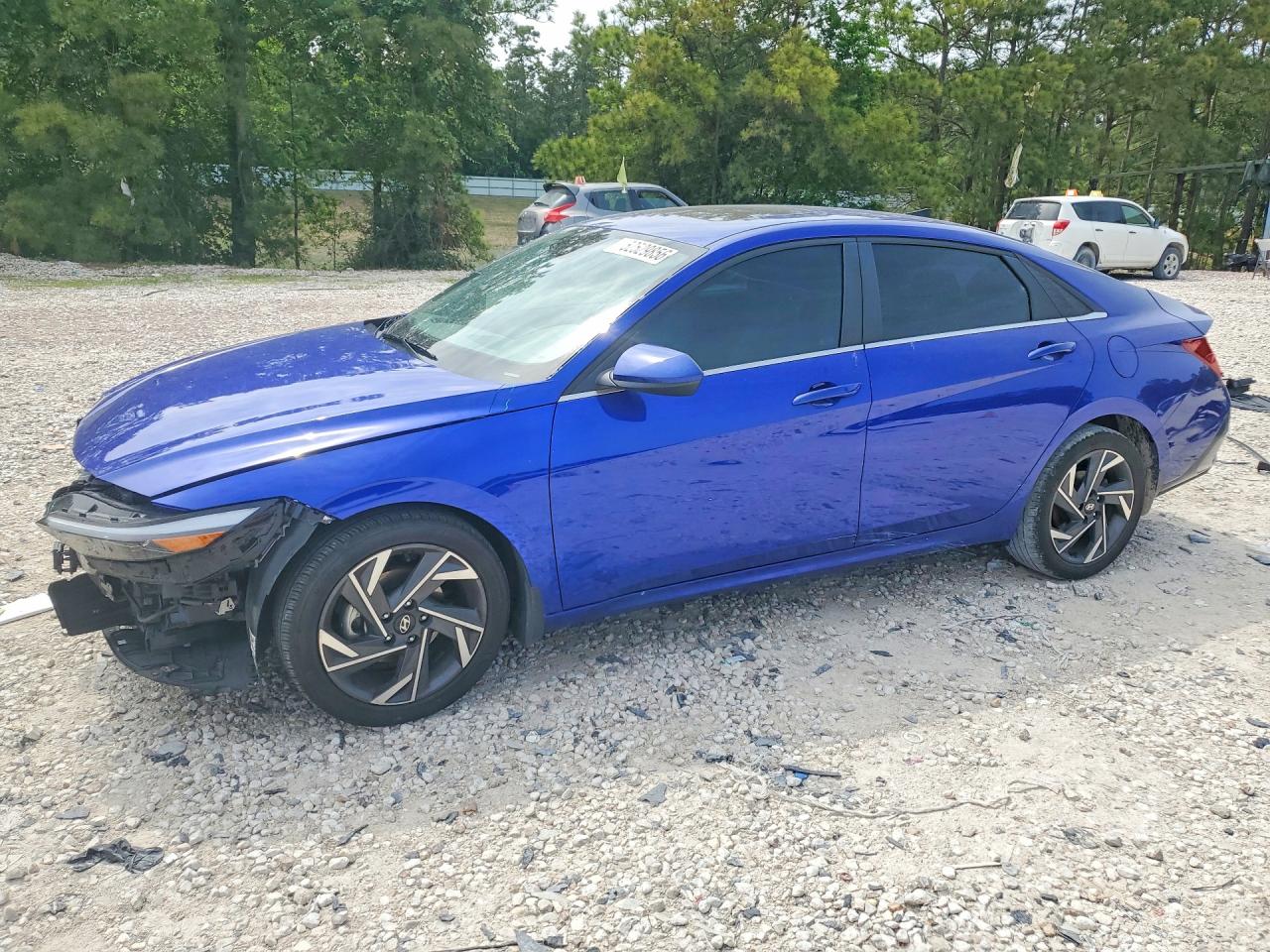 2024 HYUNDAI ELANTRA