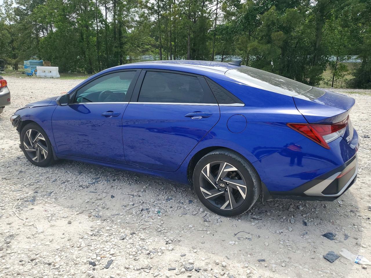2024 HYUNDAI ELANTRA
