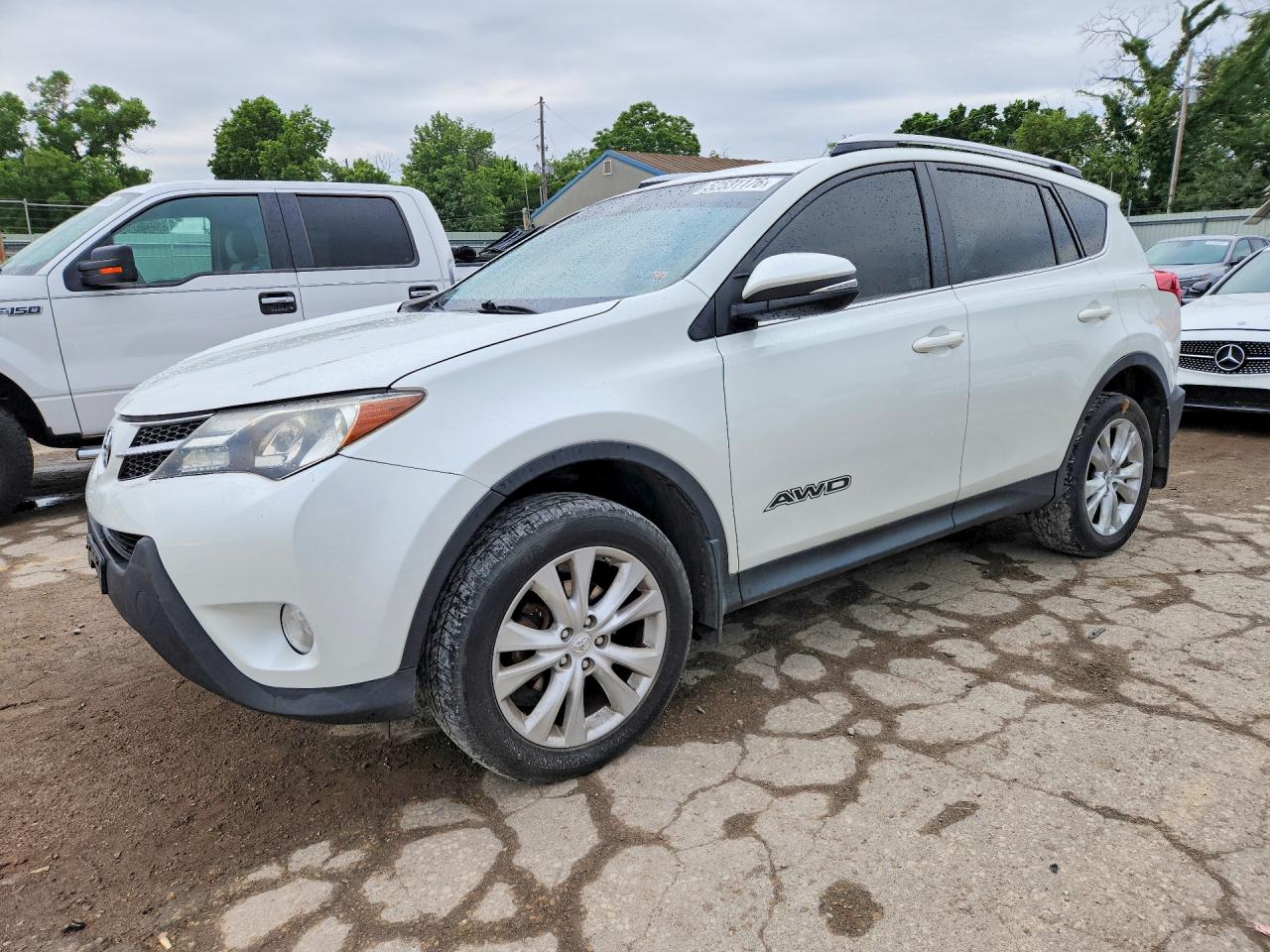 2014 TOYOTA RAV4