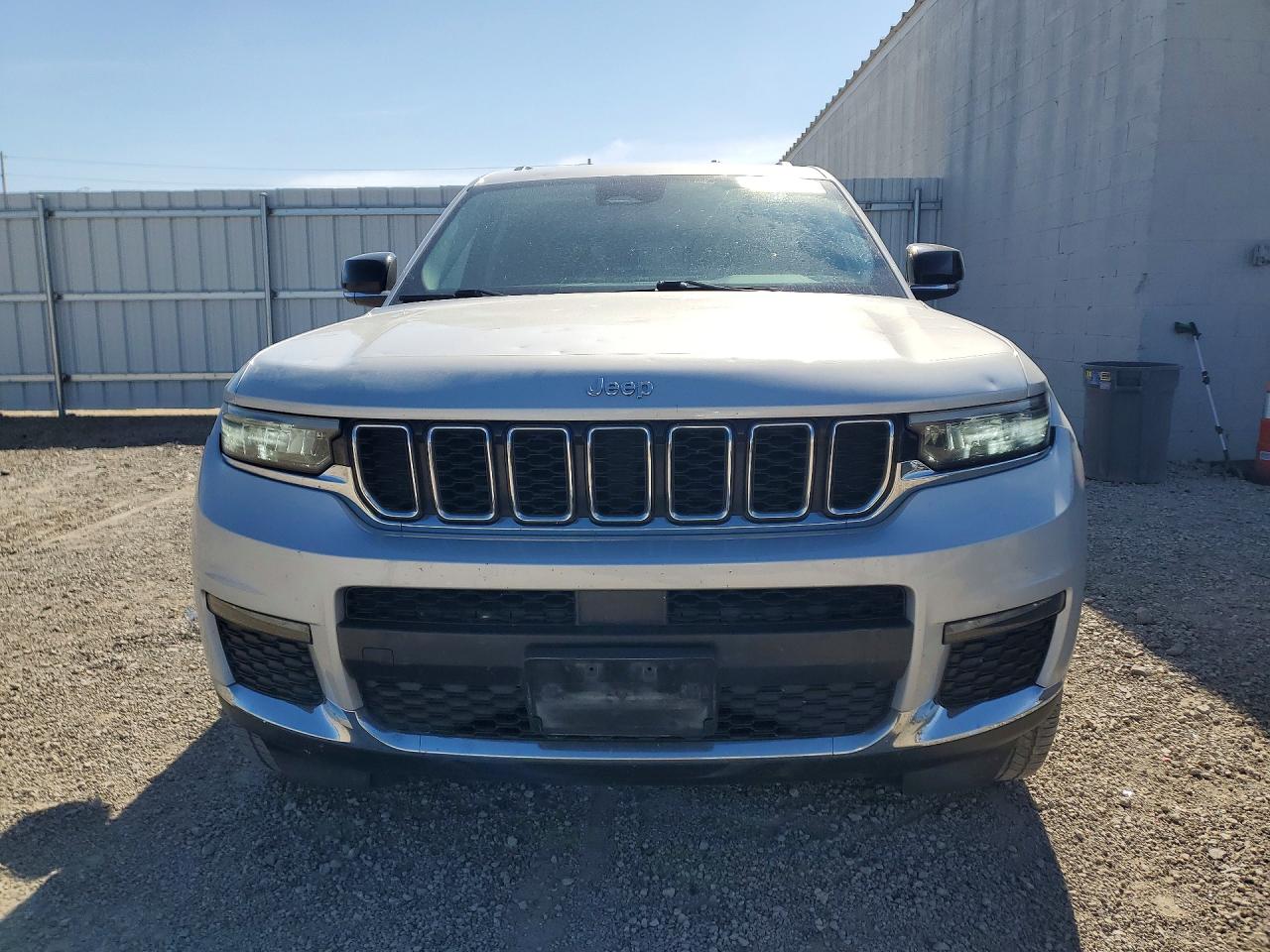 2022 JEEP CHEROKEE
