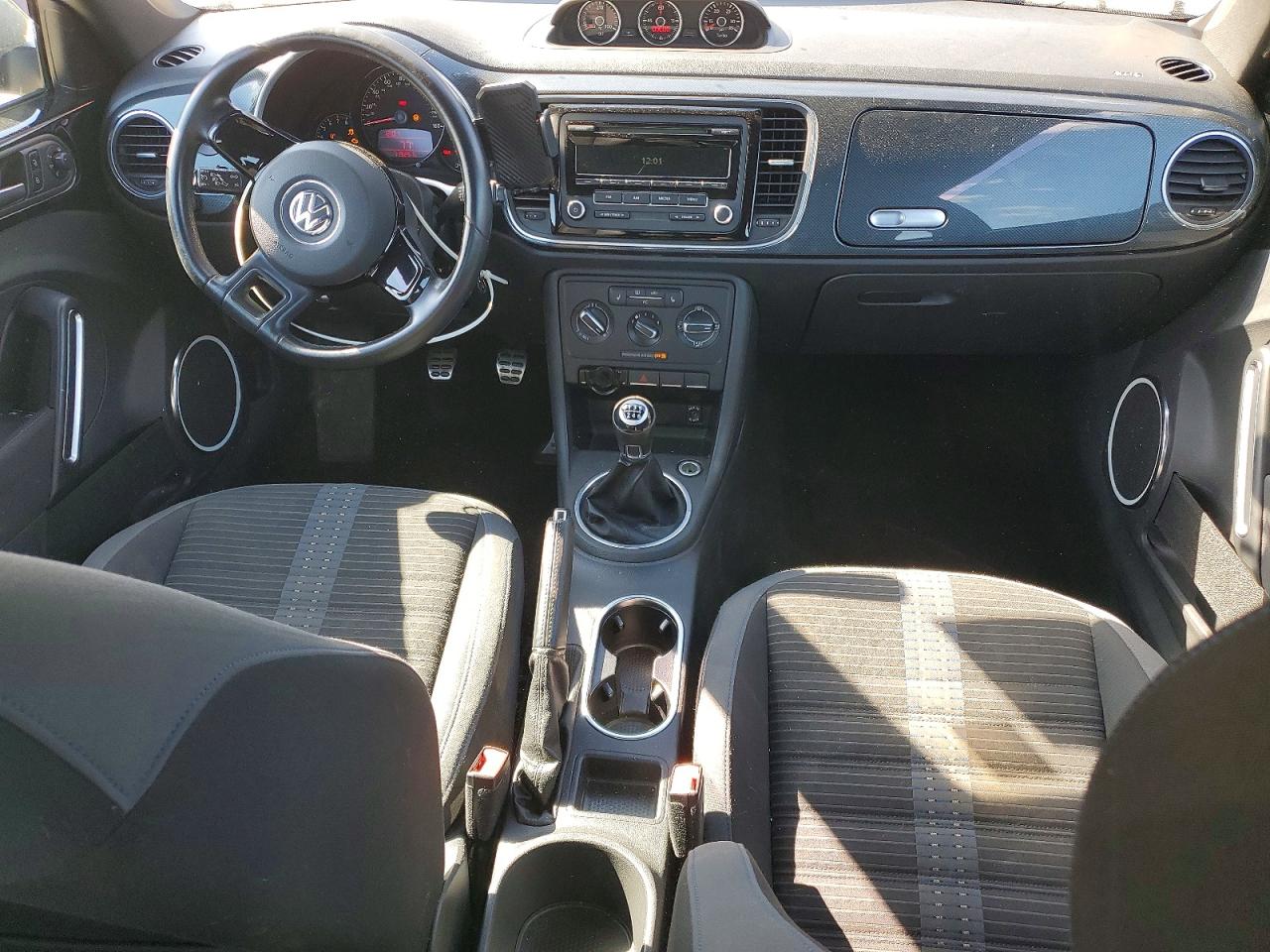 2012 VOLKSWAGEN BEETLE