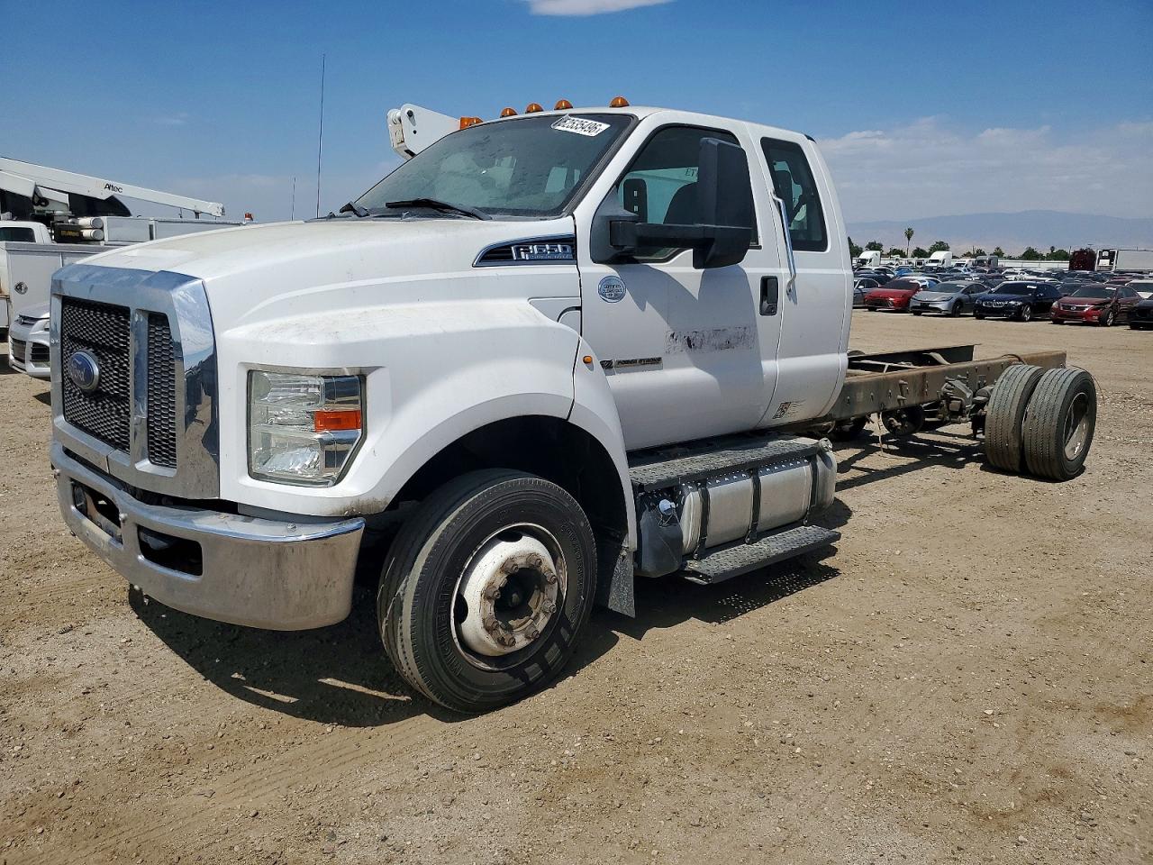 2017 FORD F650