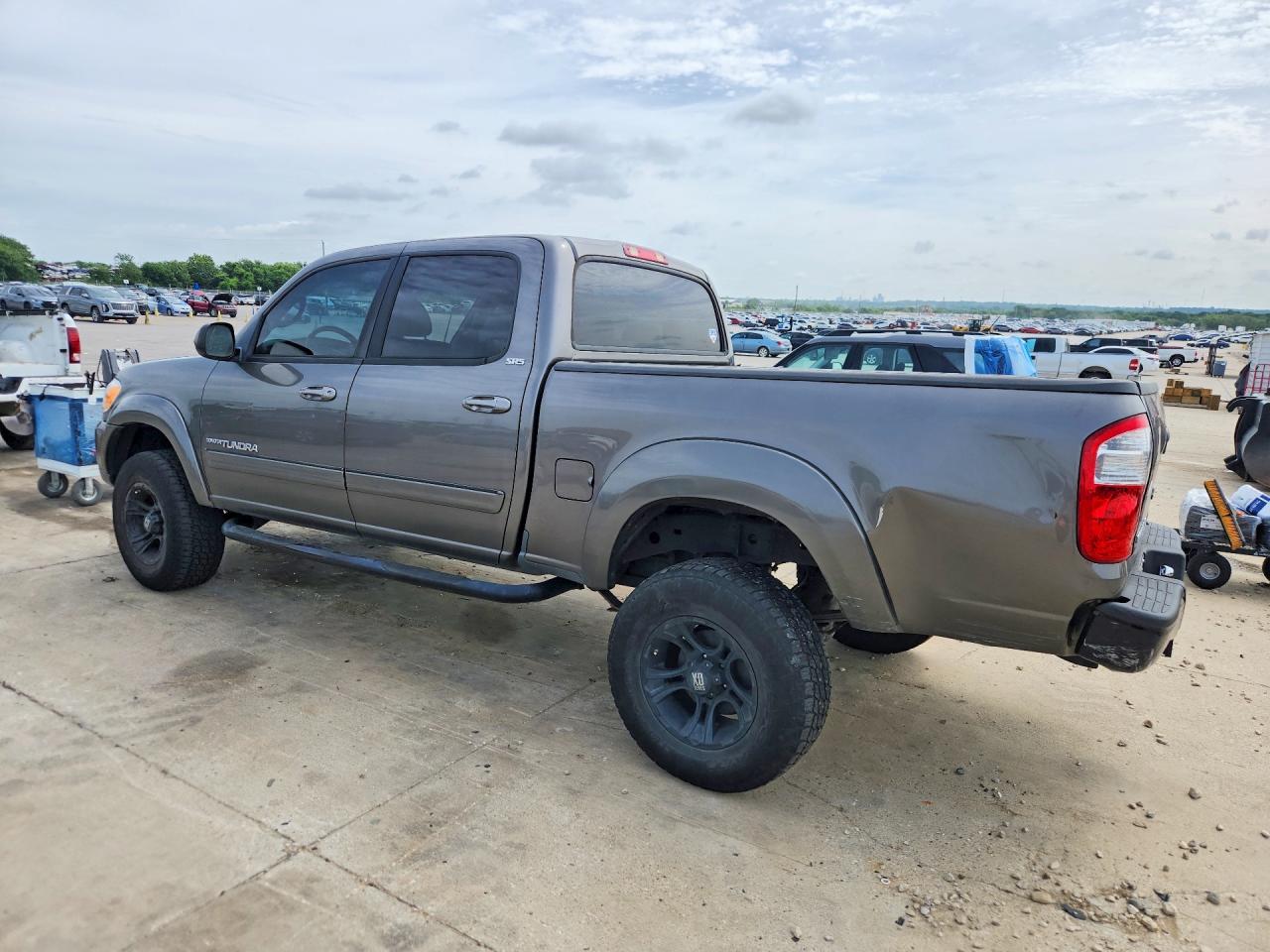 2006 TOYOTA TUNDRA