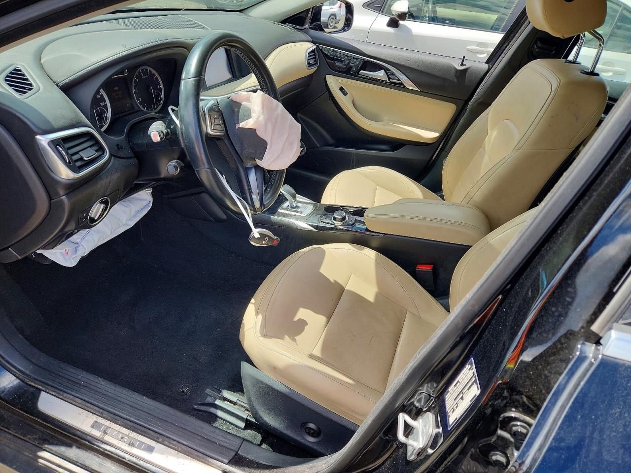 2018 INFINITI QX30