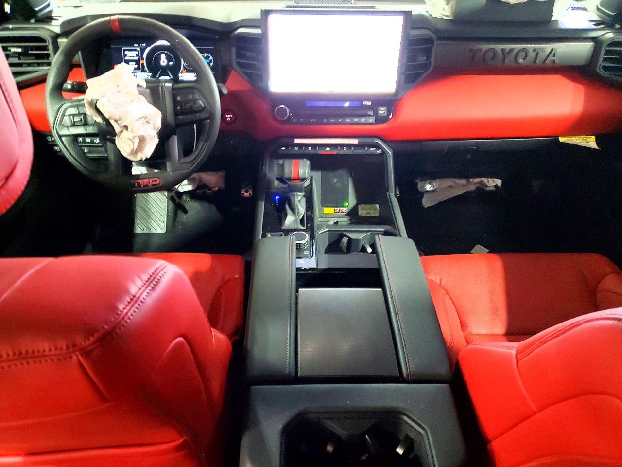 2025 TOYOTA TUNDRA