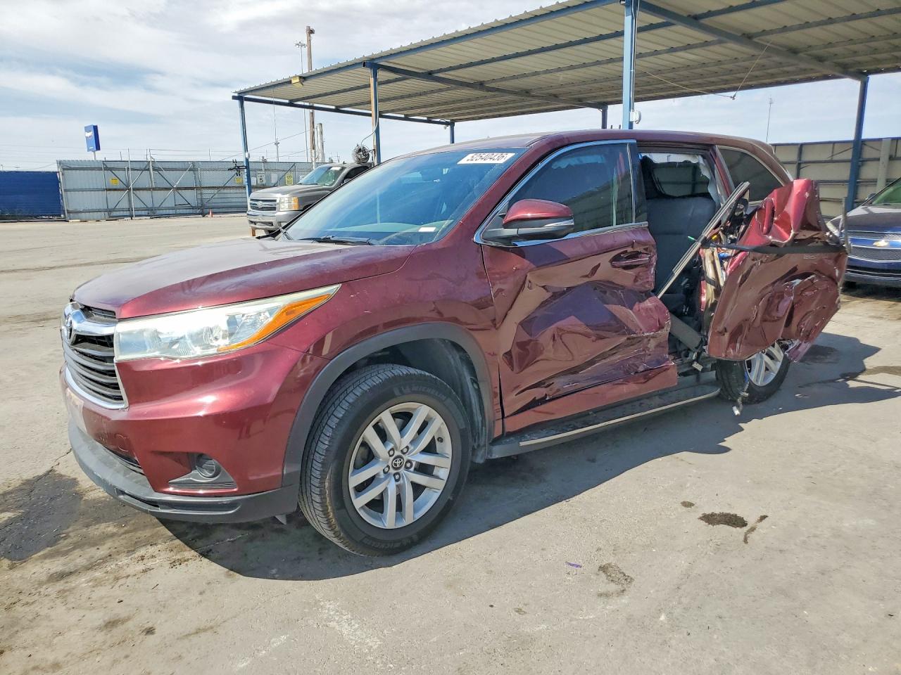 2016 TOYOTA HIGHLANDER