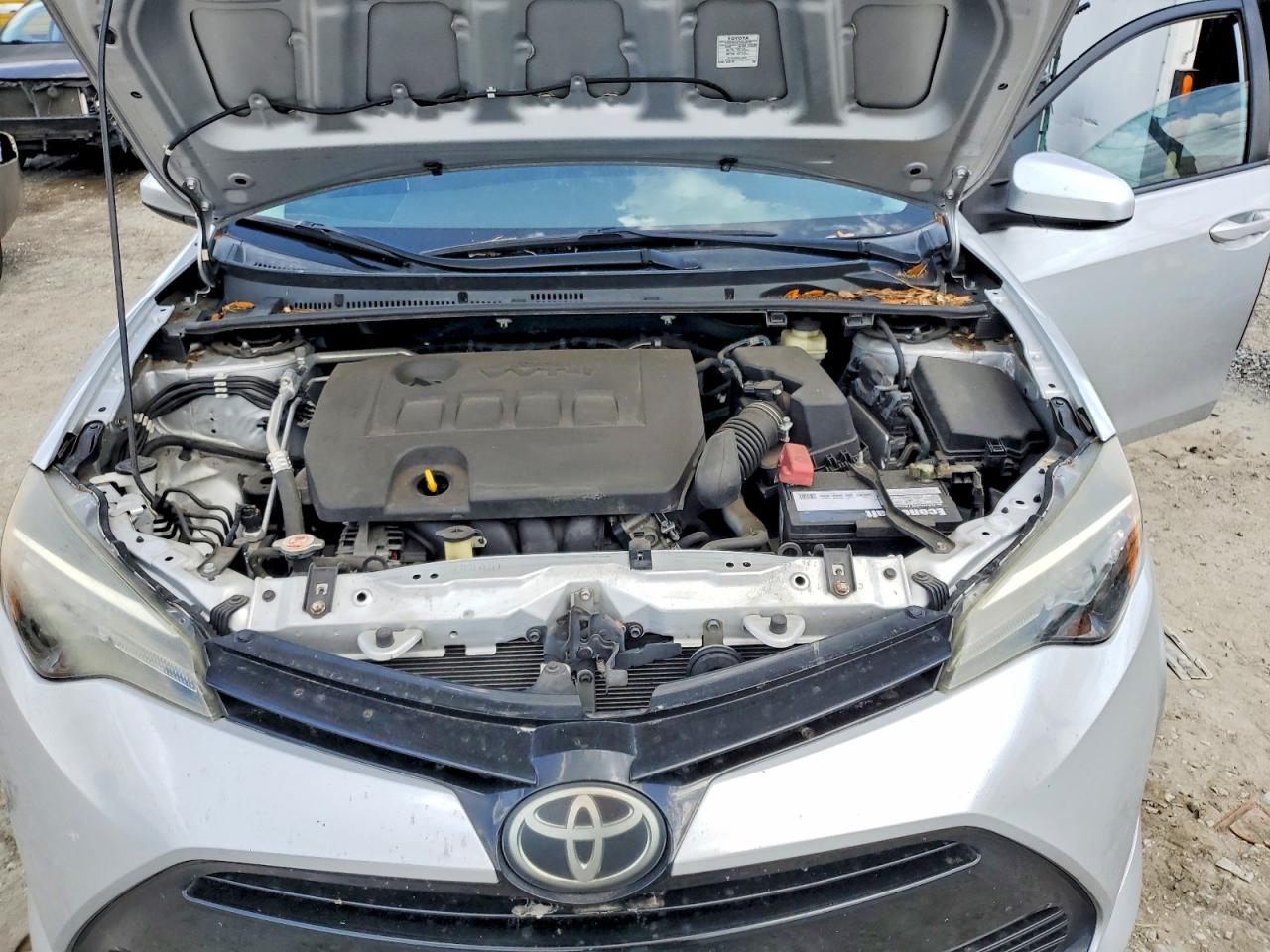 2017 TOYOTA COROLLA