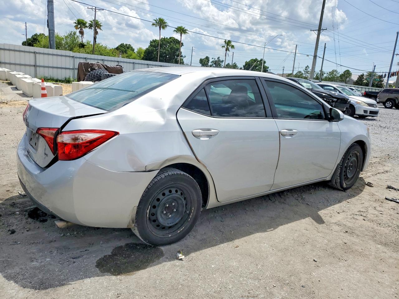 2017 TOYOTA COROLLA