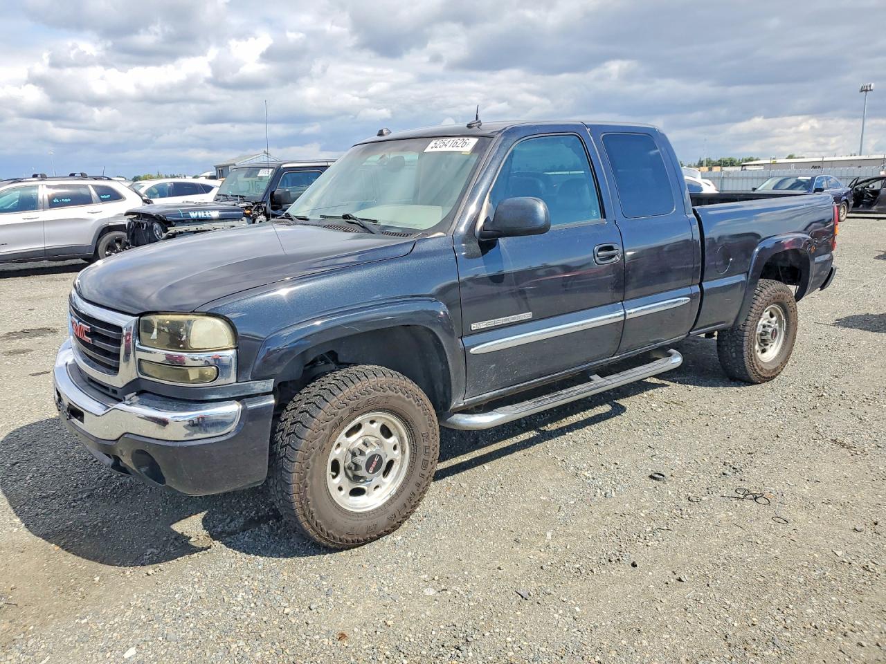2004 GMC SIERRA 250