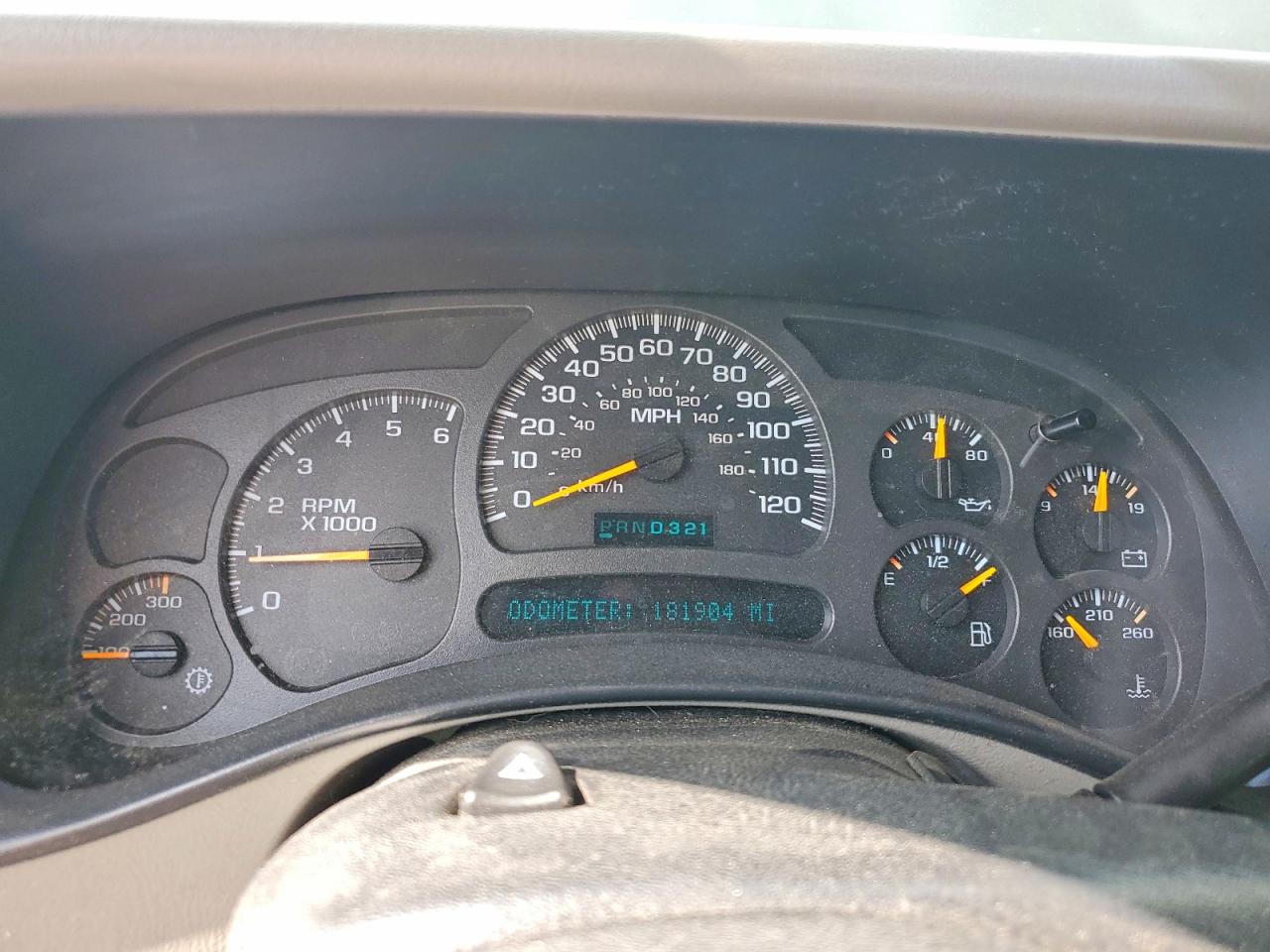 2004 GMC SIERRA 250