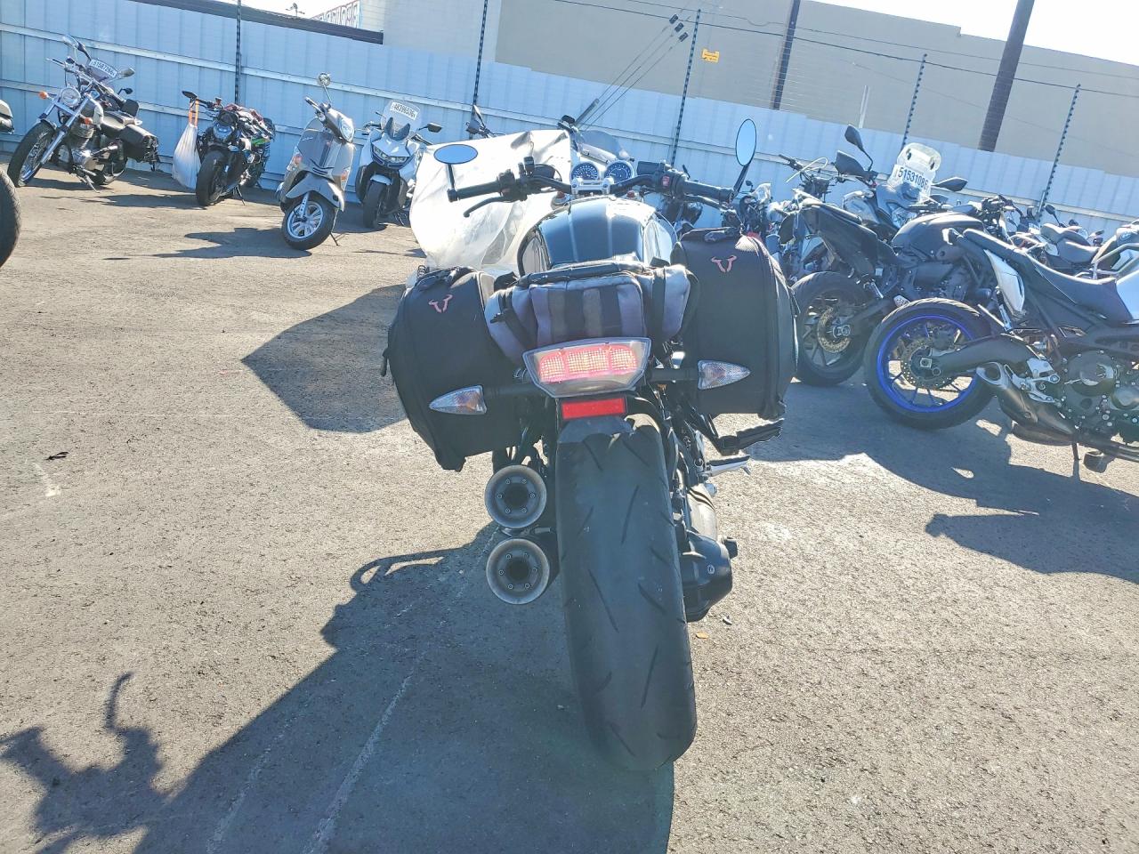 2019 BMW R