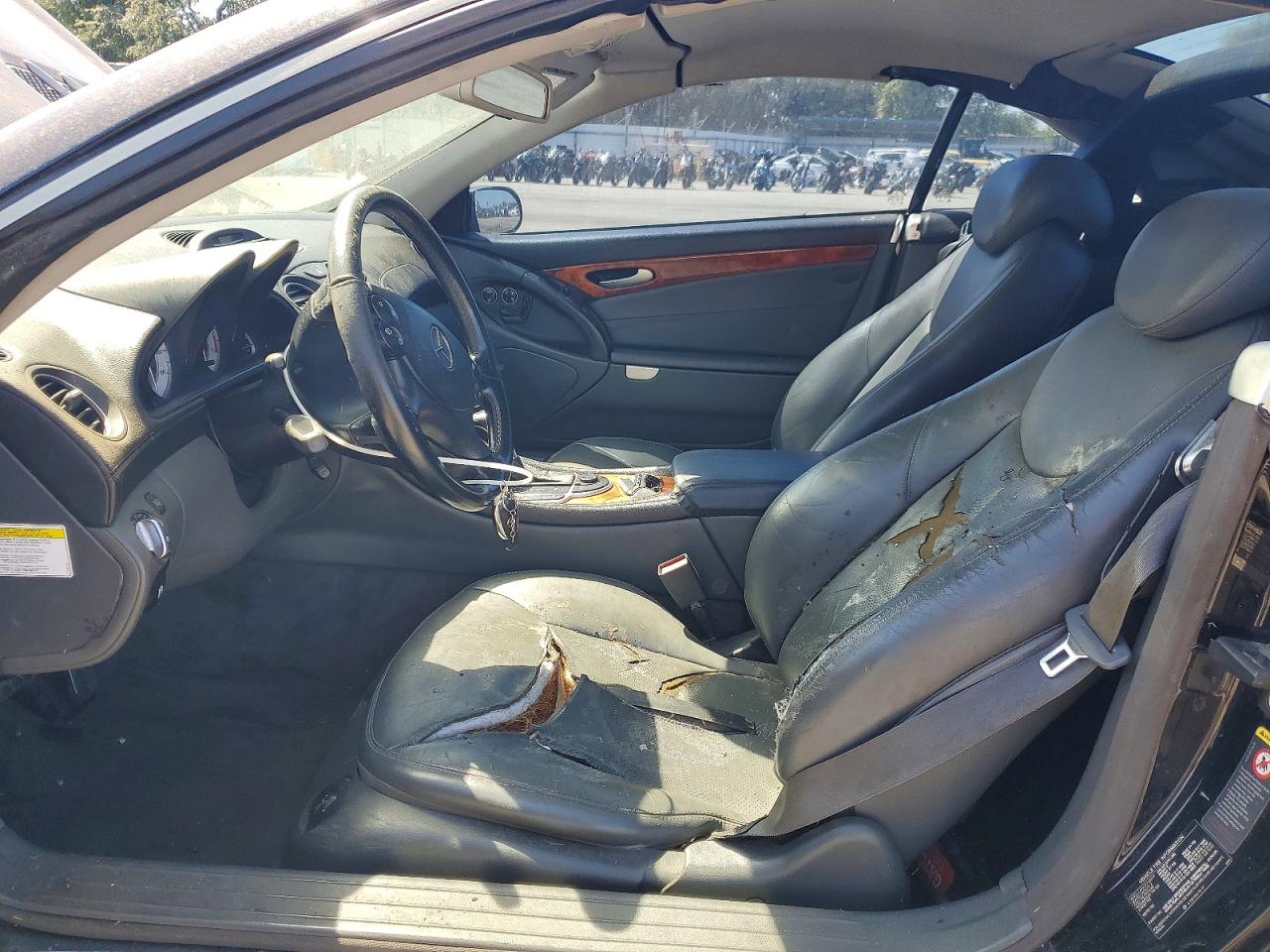 2006 MERCEDES-BENZ SL-CLASS