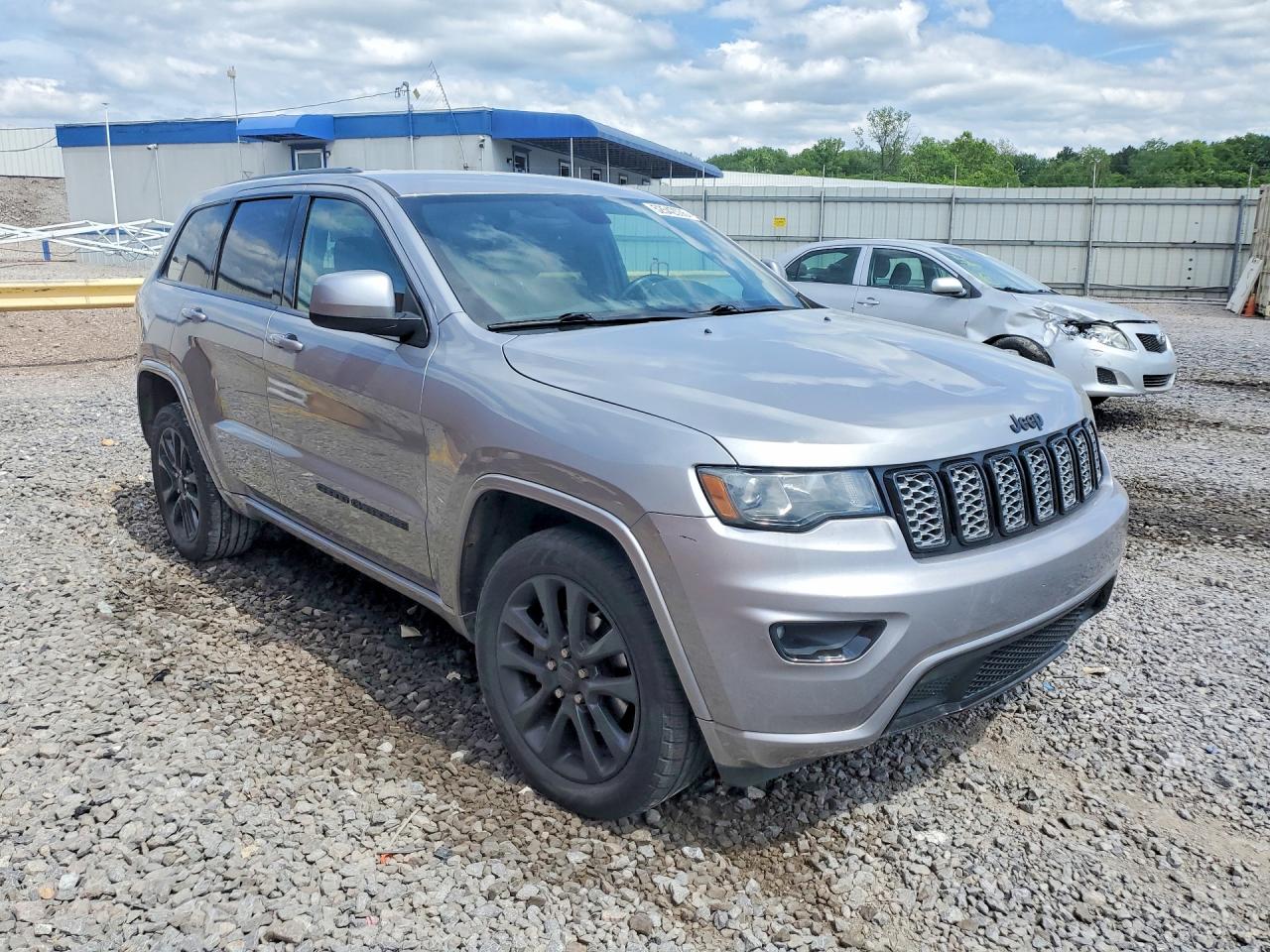 2018 JEEP CHEROKEE