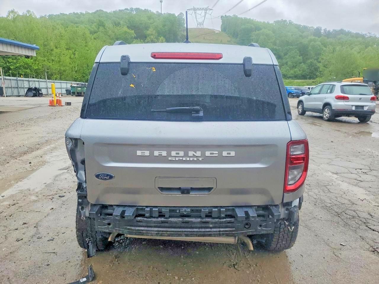 2023 FORD BRONCO