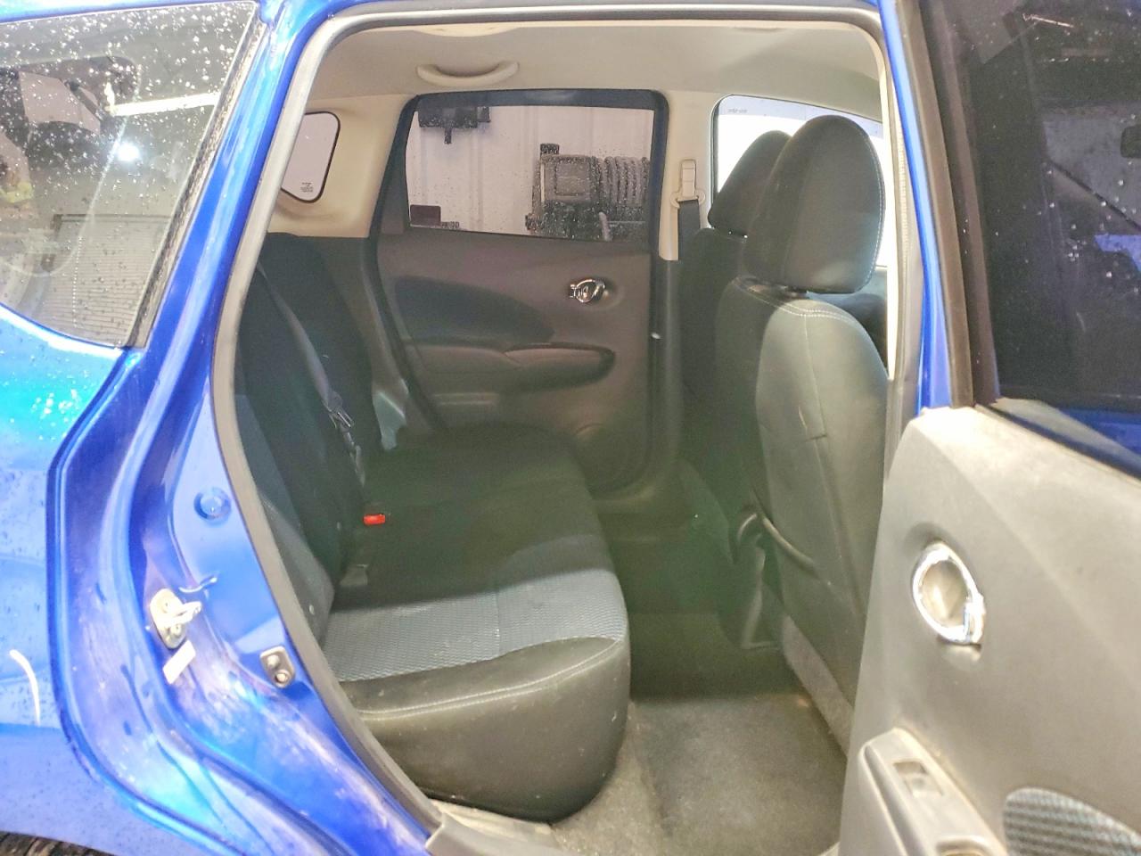2015 NISSAN VERSA