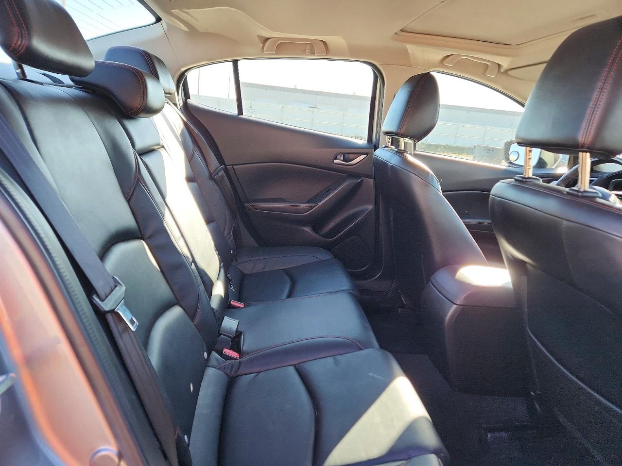 2014 MAZDA 3