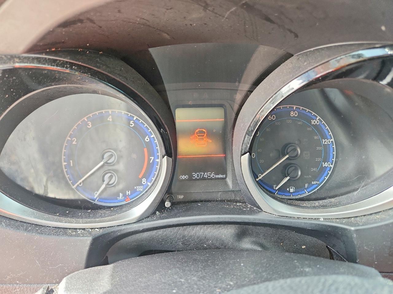 2016 TOYOTA COROLLA