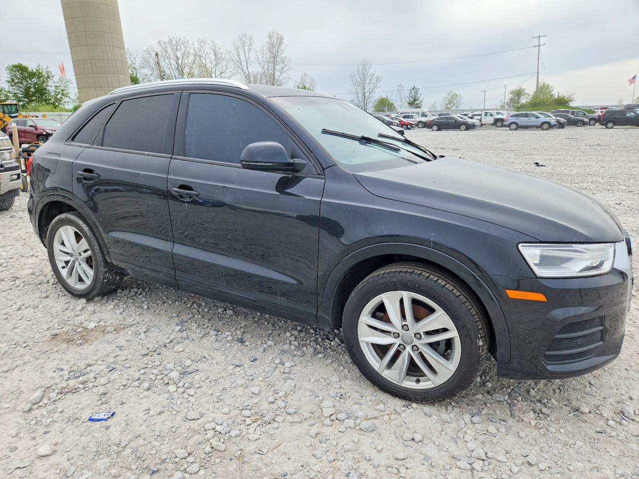 2017 AUDI Q3