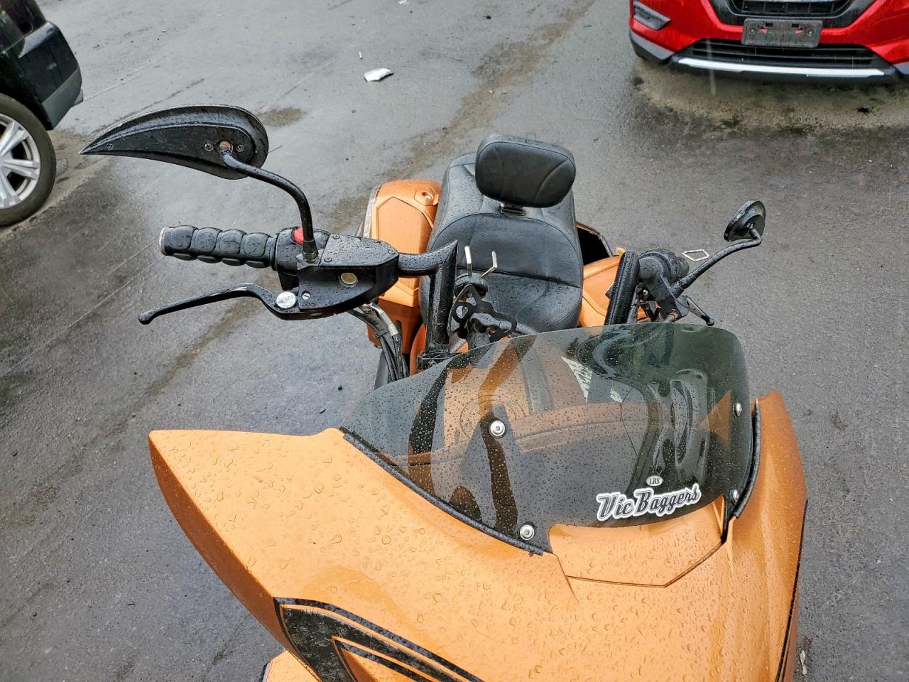 2011 VICTORY MOTORCYCLES MOTORCYCLE
