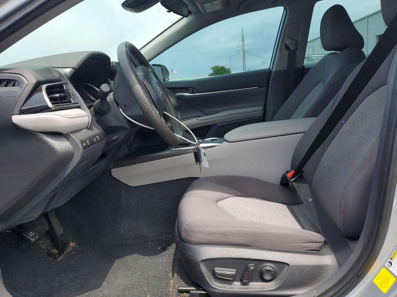 2023 TOYOTA CAMRY