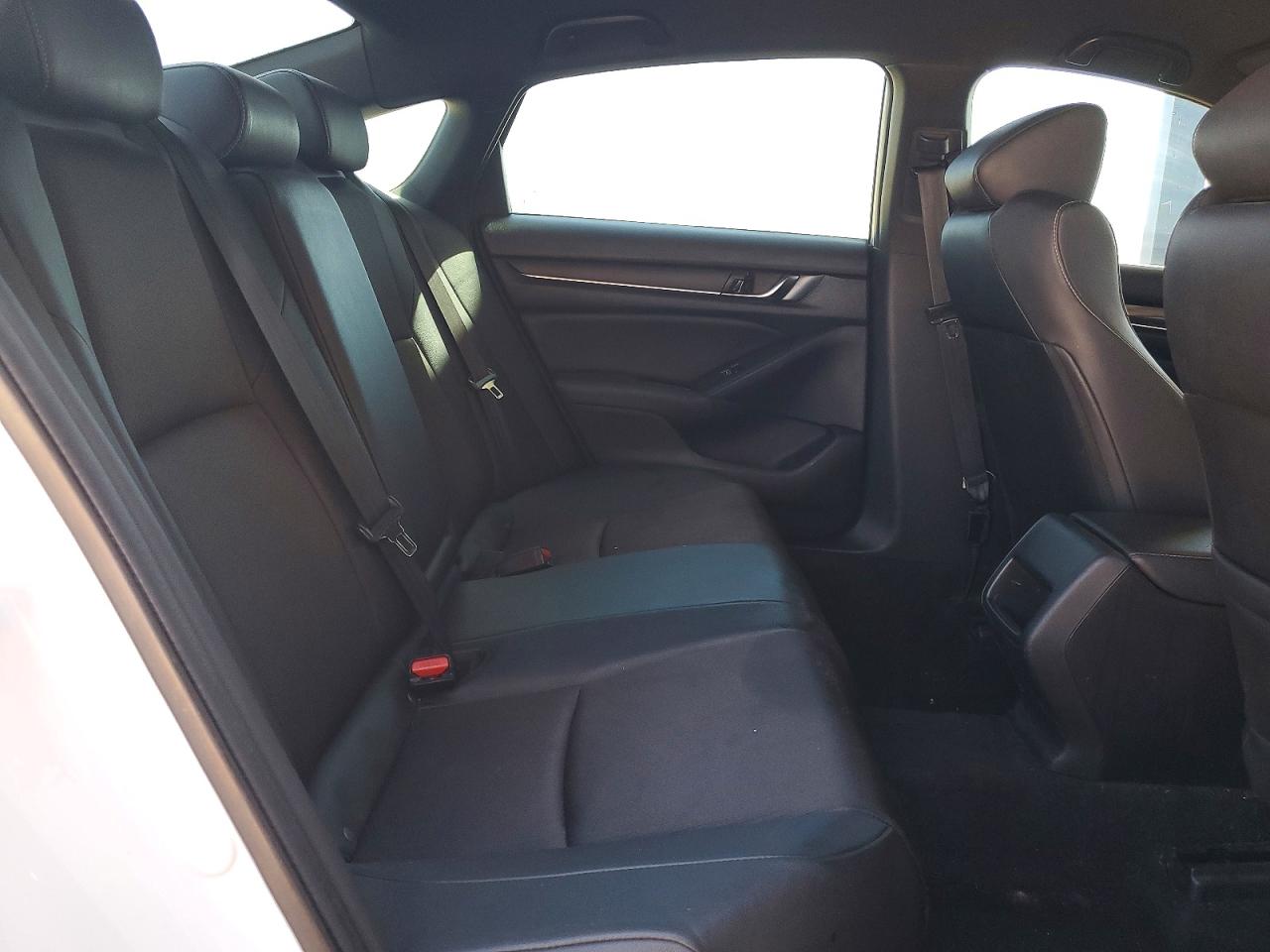 2019 HONDA ACCORD
