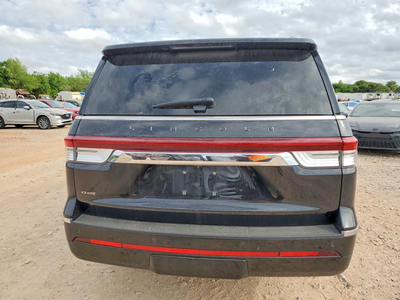 2022 LINCOLN NAVIGATOR