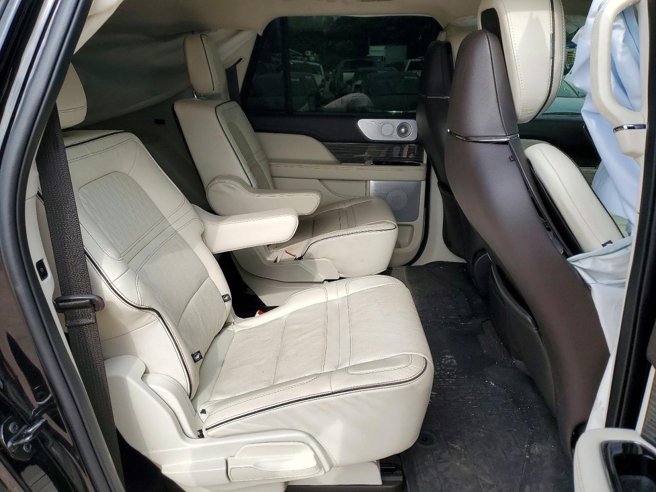 2022 LINCOLN NAVIGATOR
