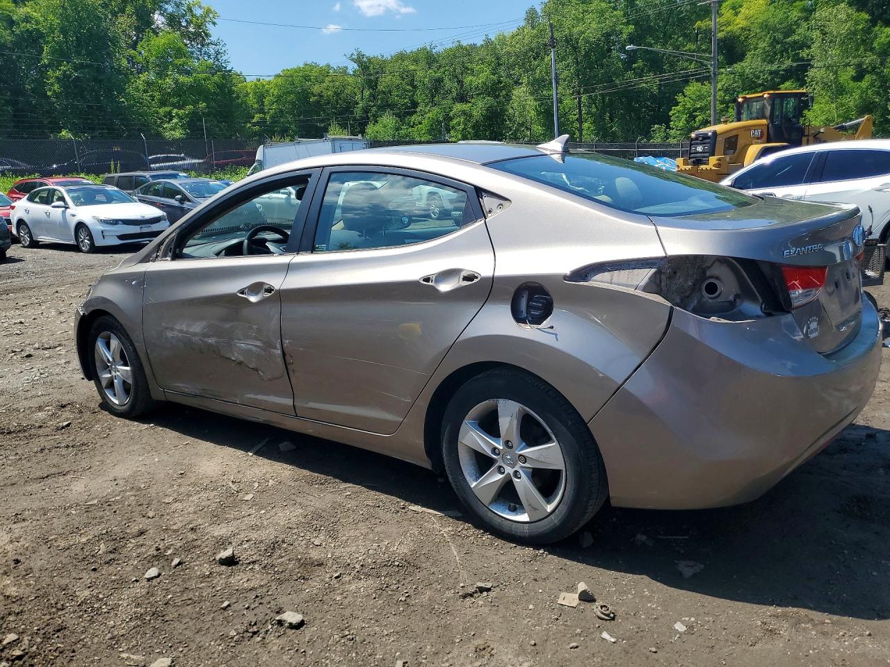 2013 HYUNDAI ELANTRA