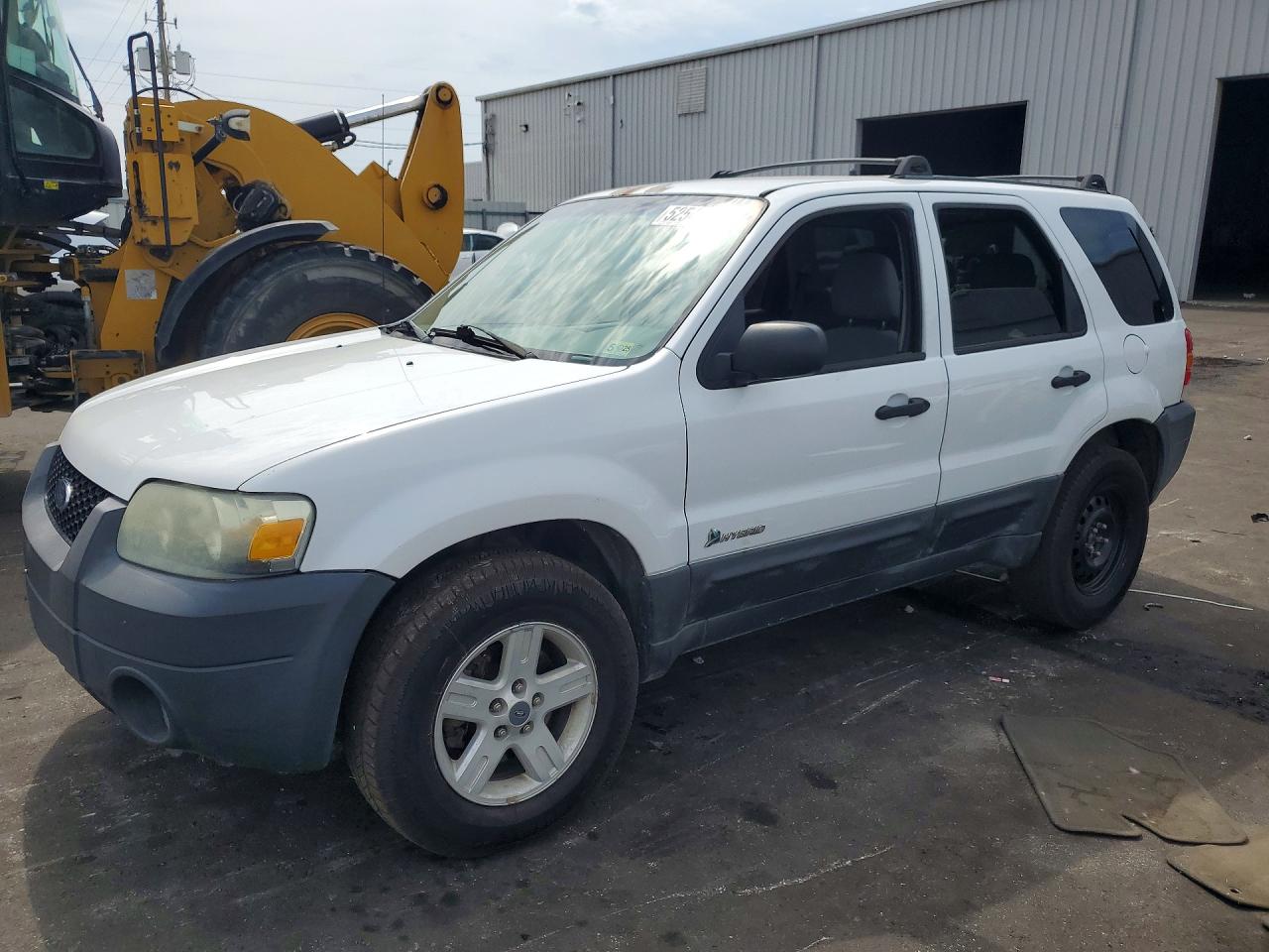 2005 FORD ESCAPE