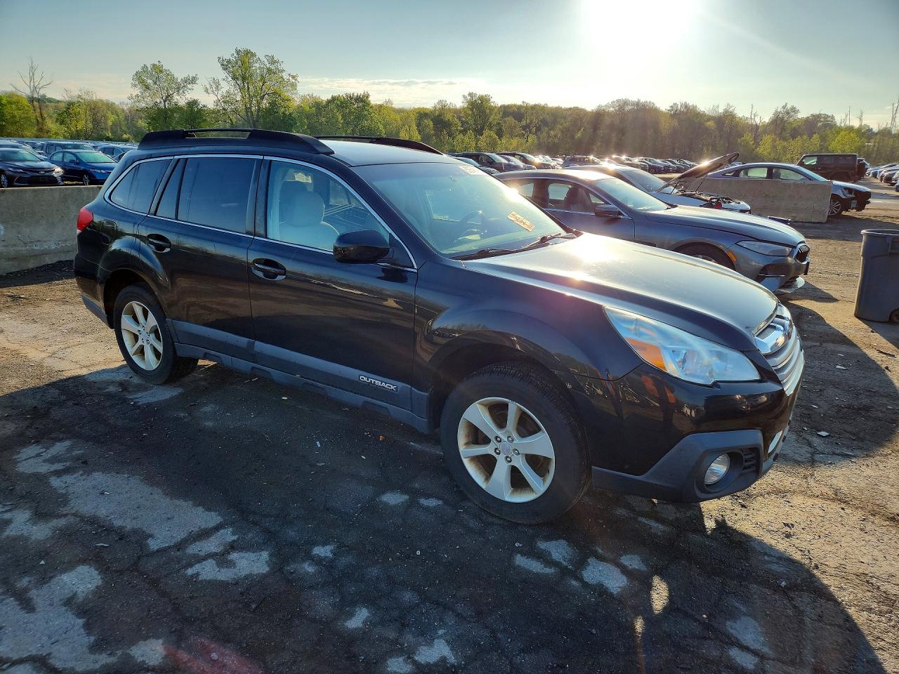 2013 SUBARU OUTBACK