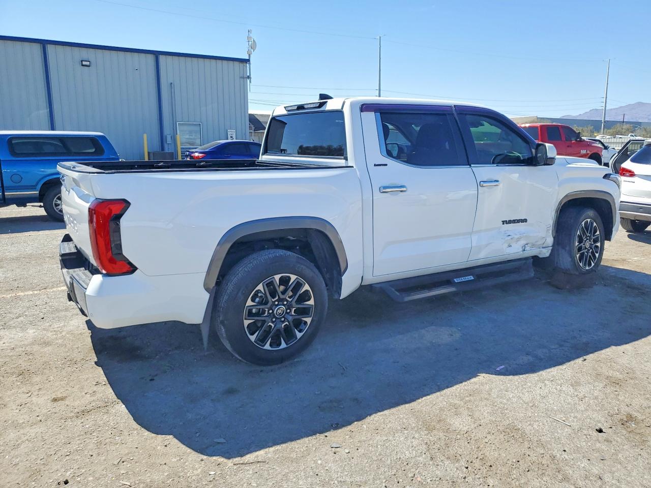 2023 TOYOTA TUNDRA