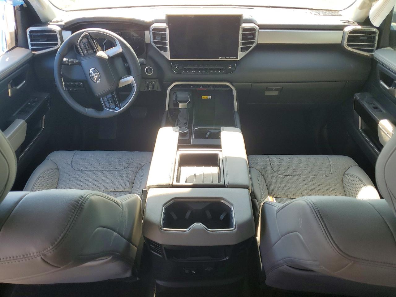 2023 TOYOTA TUNDRA