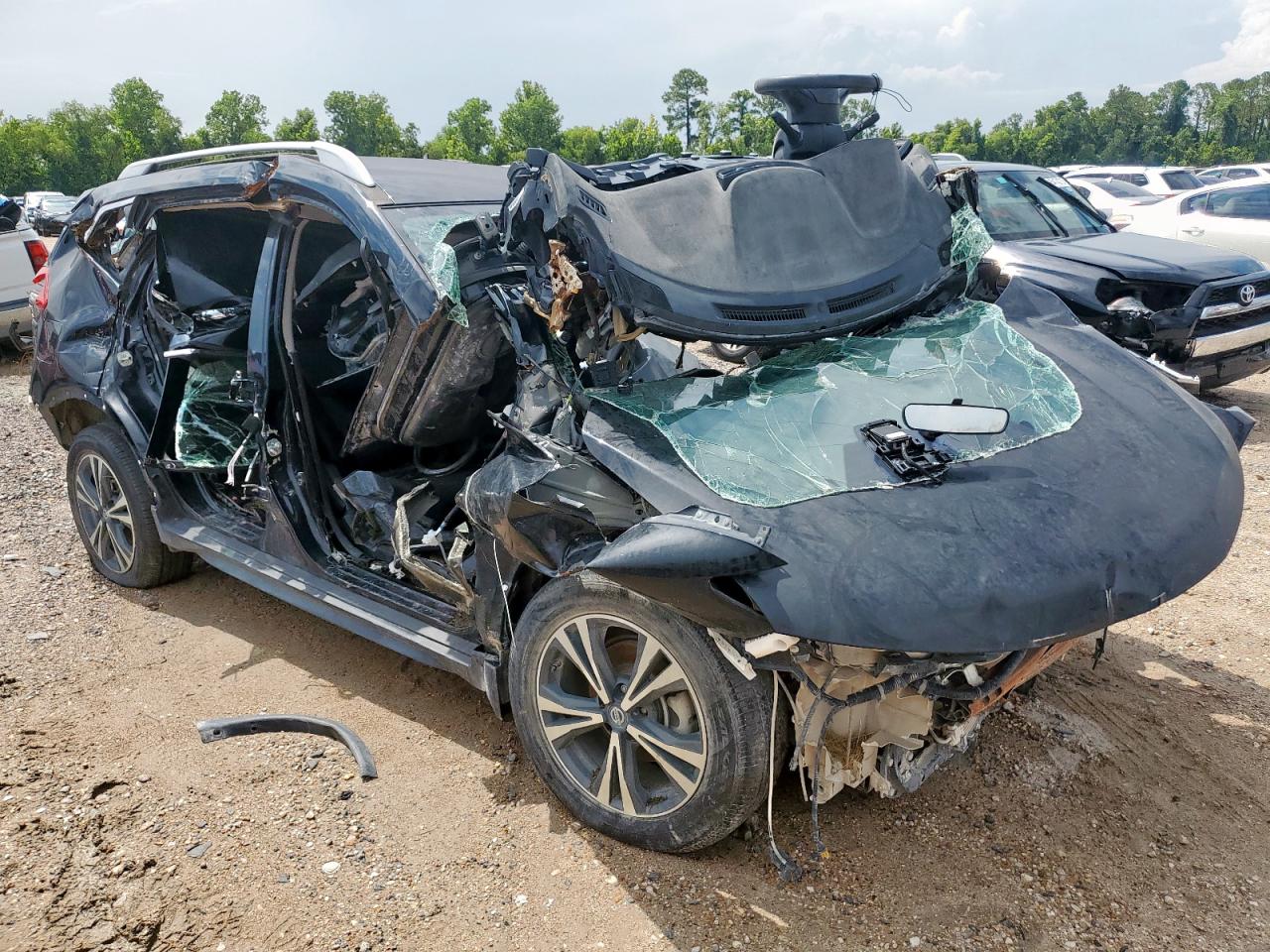 2019 NISSAN ROGUE