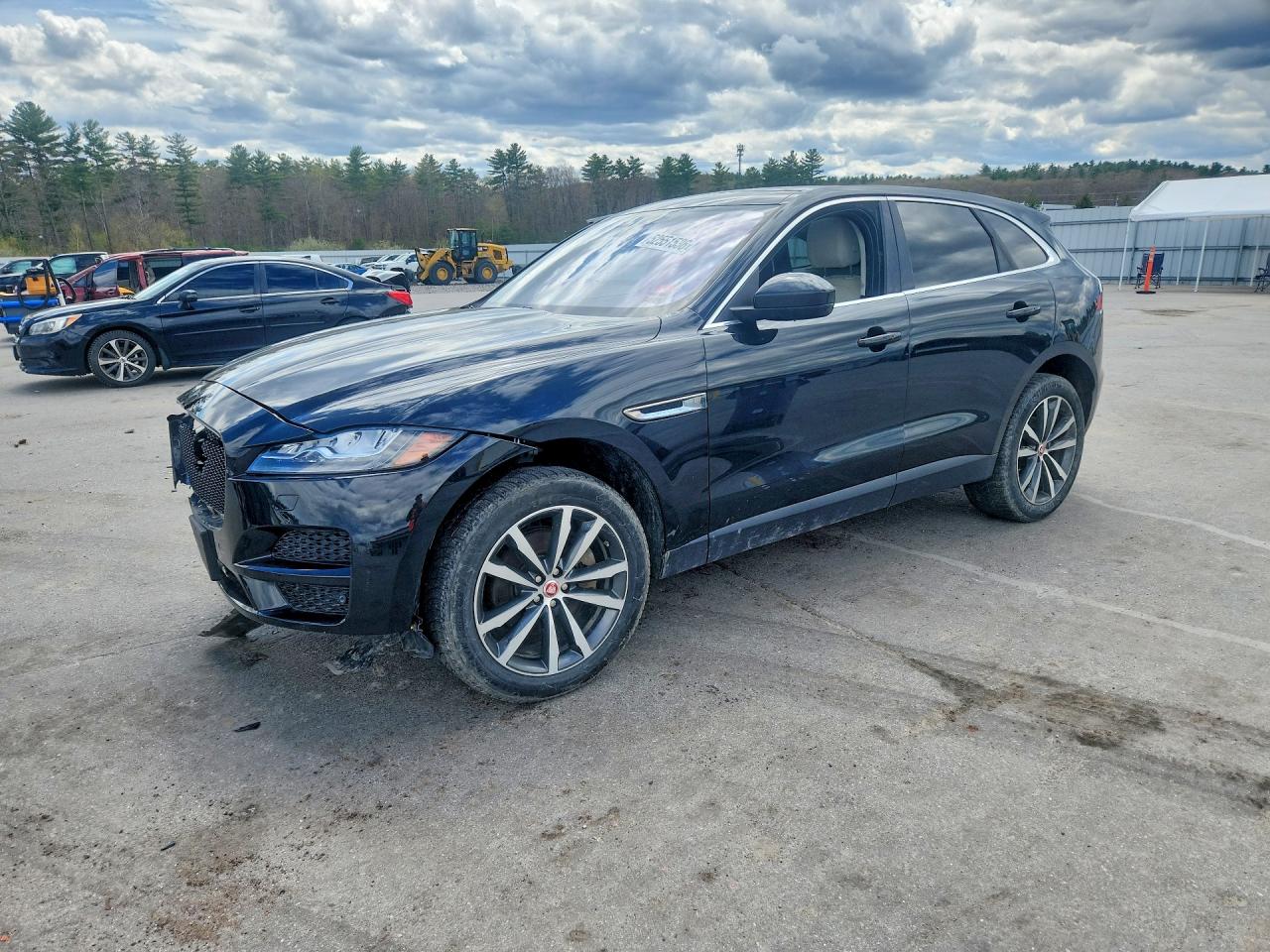 2017 JAGUAR F-PACE